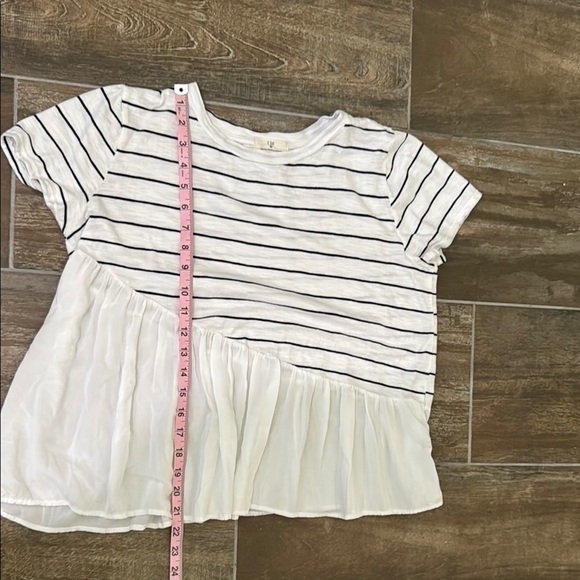 Anthropologie T.La Striped Tee in Black and White - Picture 9 of 9